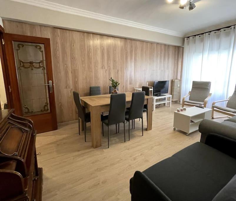 Piso Reformado En El Centro De Logrono Lägenhet Exteriör bild